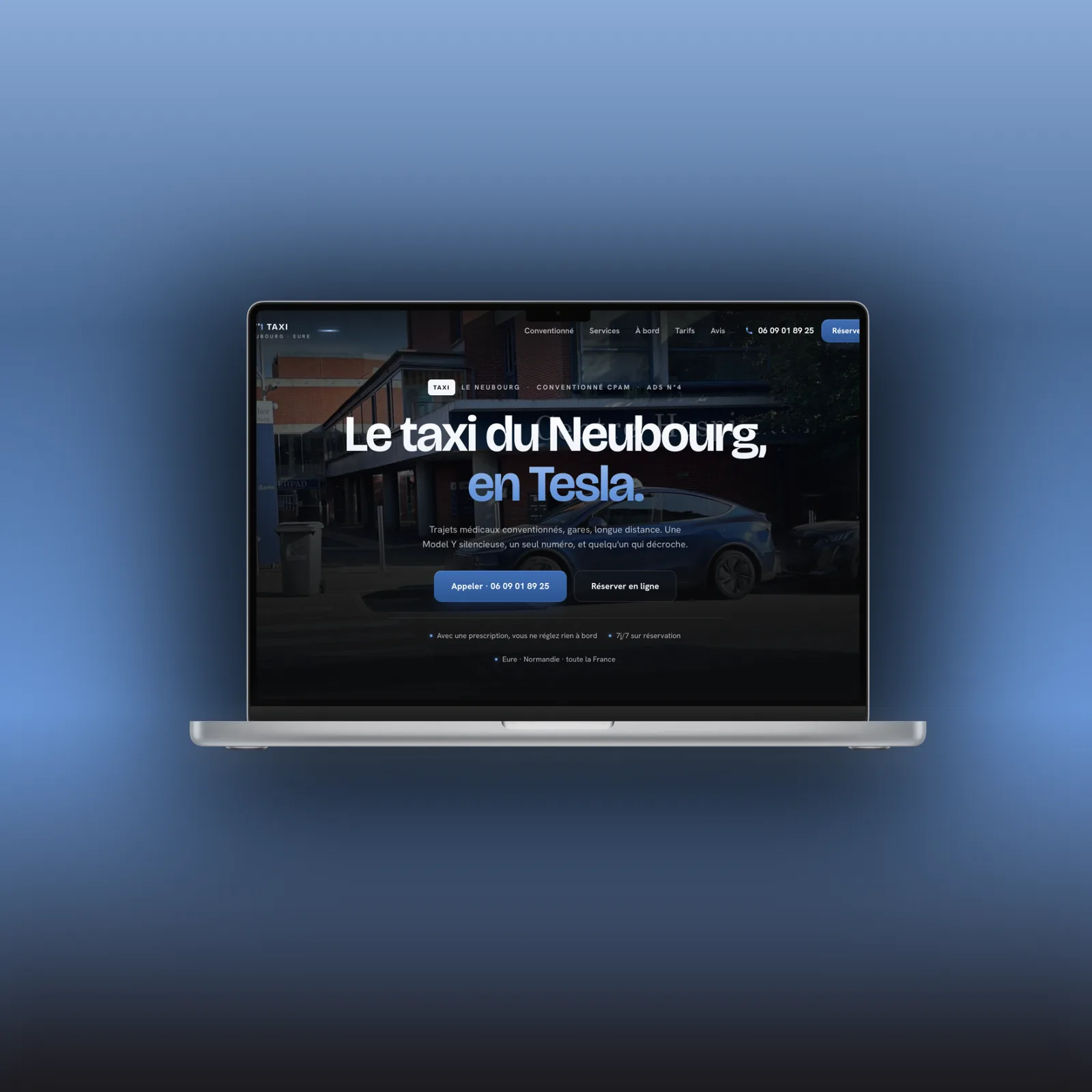 Site Just'1 Taxi affiché sur ordinateur : Le taxi du Neubourg, en Tesla